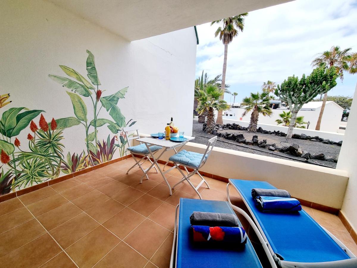 Apartamento Eduardo A Primera Linea Del Mar Costa Teguise Ngoại thất bức ảnh