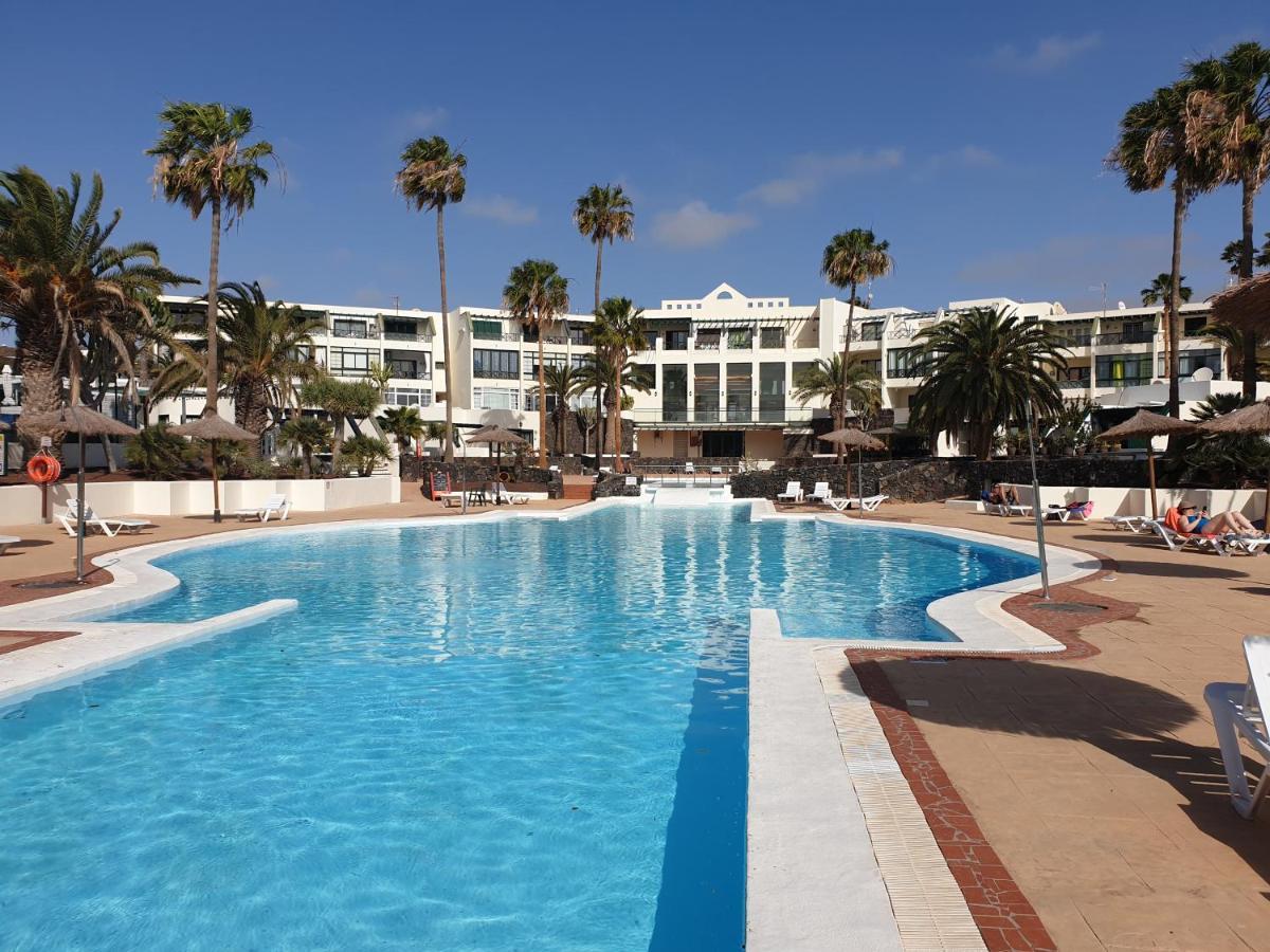 Apartamento Eduardo A Primera Linea Del Mar Costa Teguise Ngoại thất bức ảnh