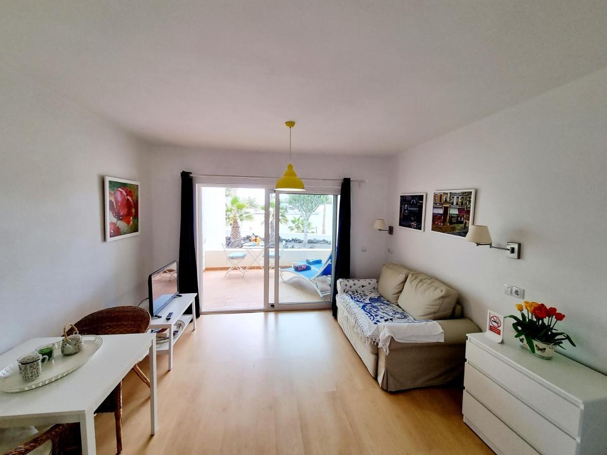 Apartamento Eduardo A Primera Linea Del Mar Costa Teguise Ngoại thất bức ảnh